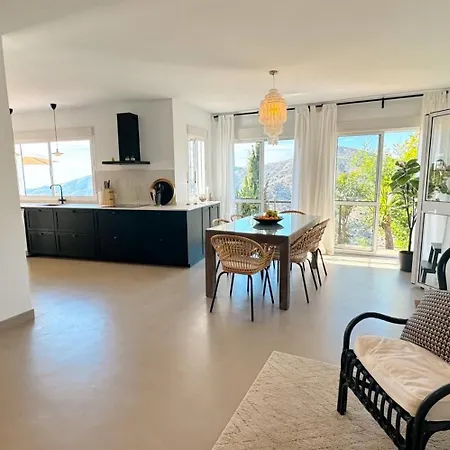 Casa Mango