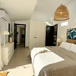 Casa Mango